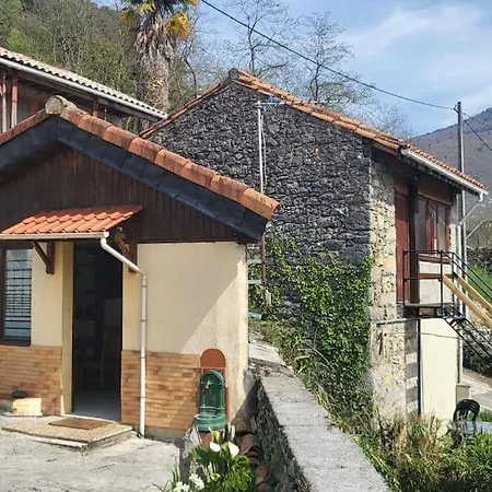 Hébergement de vacances Entre Pierre Et Bois