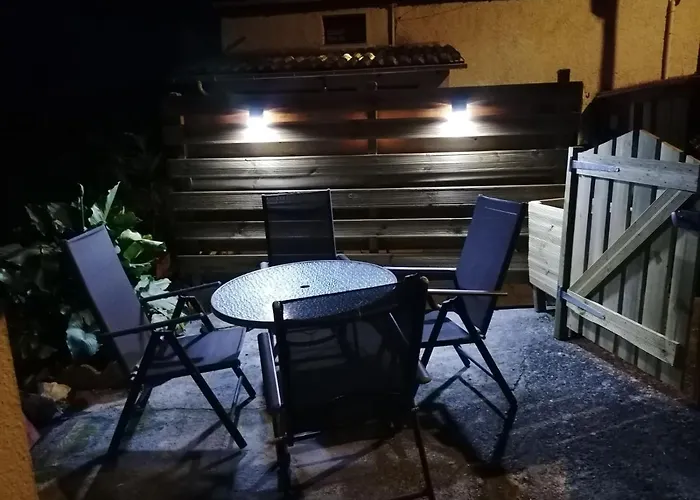 Nyaraló Entre Pierre Et Bois *